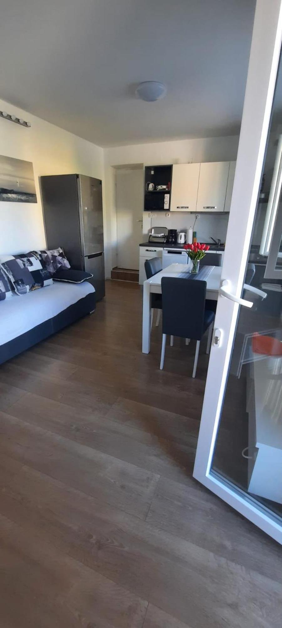 Beach Apartment Kate With Sea View, Balcony And Parking, Murter, Dalmatia Экстерьер фото